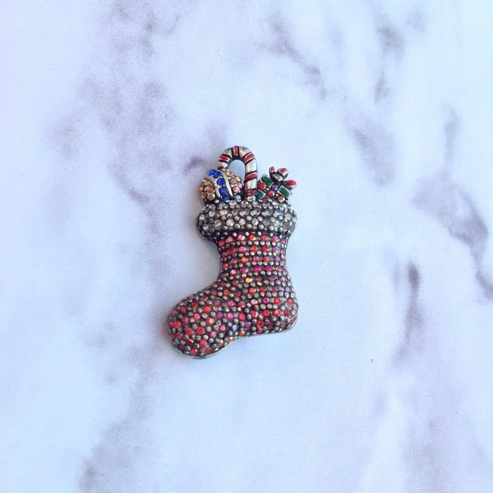 Lia Sophia Pave Crystal CHRISTMAS BROOCH Stocking w Candy + Gifts